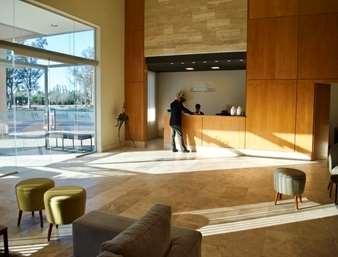 Howard Johnson By Wyndham San Francisco Resort & Conv Center Интериор снимка